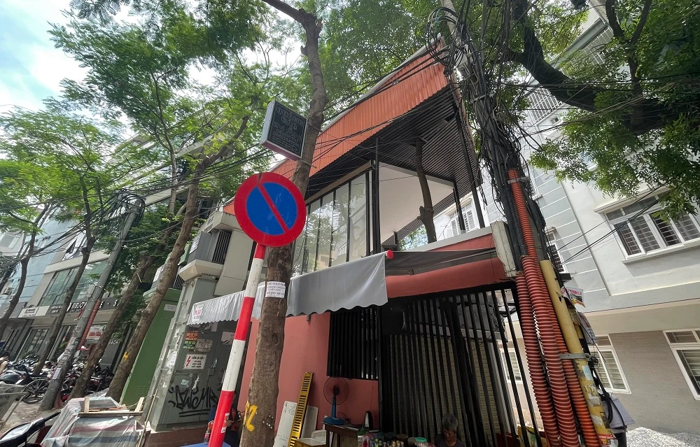 Hà Nội: Những căn nhà kỳ dị “mọc” ở phố Tam Khương