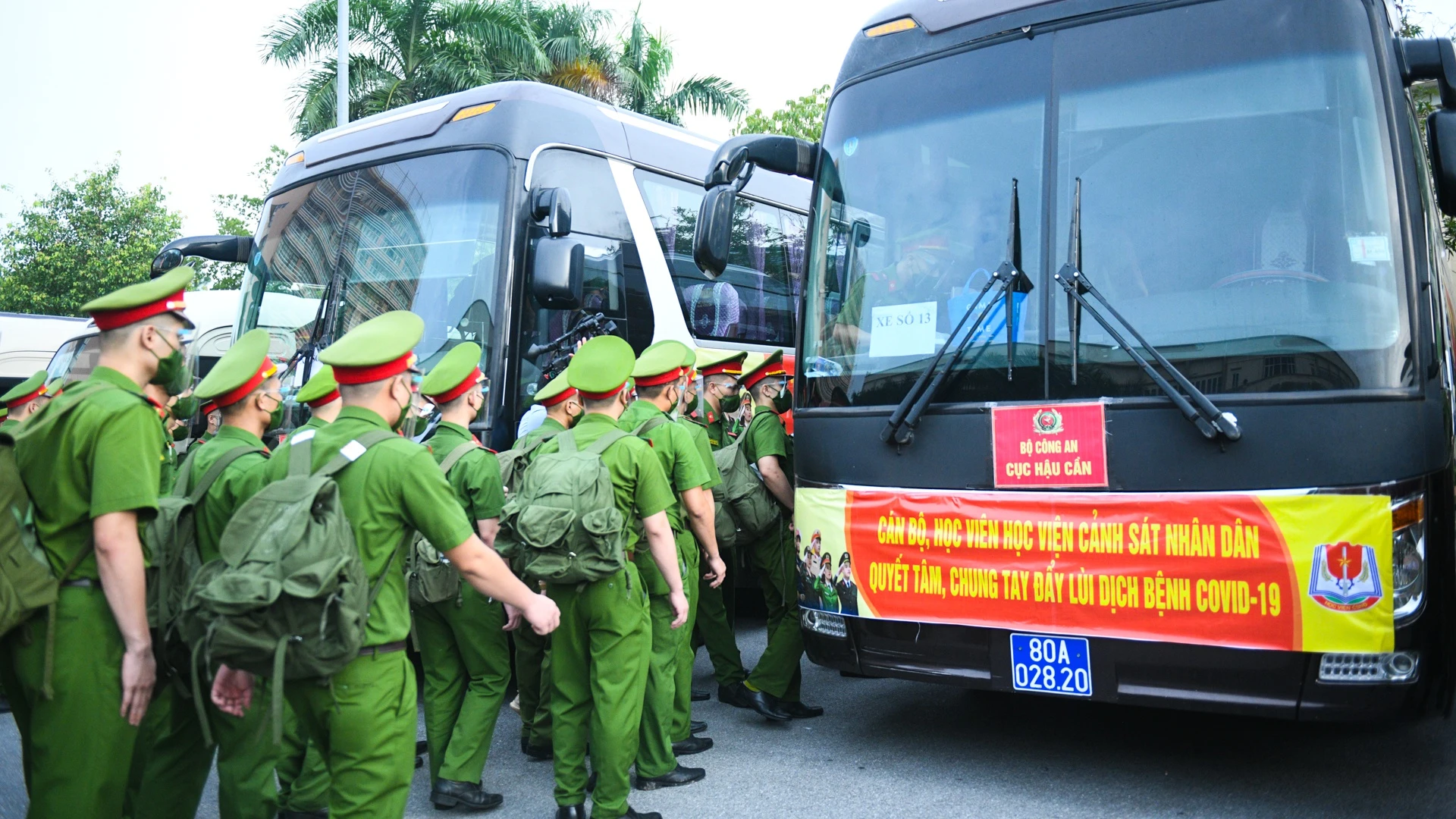 Ngày lên đường vào phía Nam chống dịch của học viên trường cảnh sát
