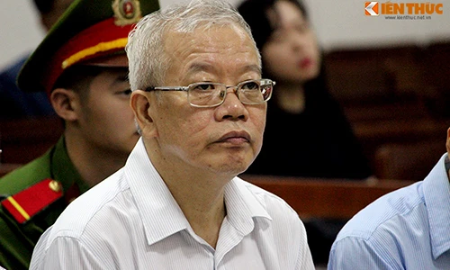 Xét xử PVtex: Nguyên Chủ tịch HĐQT PVtex căng thẳng tại phiên tòa