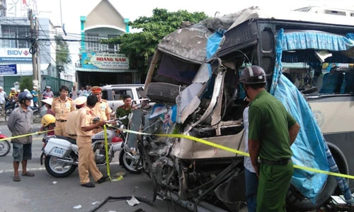 Những vụ tai nạn giao thông thảm khốc tuần qua (28/8-2/9)