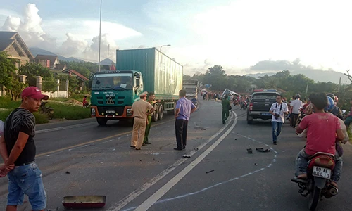 Những vụ tai nạn giao thông thảm khốc tuần qua (4-9/9)