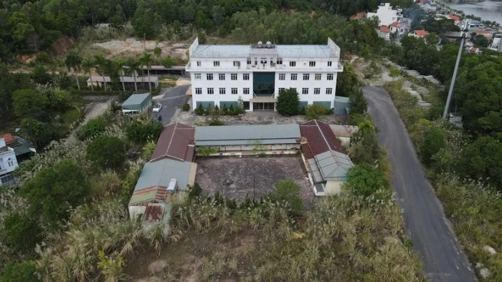 Quảng Ninh: Xót xa dự án bệnh viện 70 triệu USD bị bỏ hoang