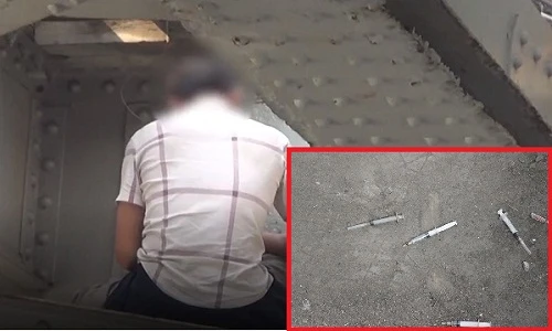 Đáng lo con nghiện chích ma túy giữa ban ngày ở cầu Long Biên