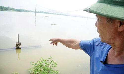 Ngập lụt ở Chương Mỹ: Nước rút mạnh, vạn dân qua cơn nguy cấp