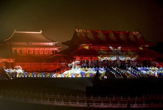 Vì sao Tử Cấm Thành bất ngờ mở cửa vào ban đêm sau 94 năm?