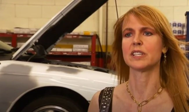 Nữ đại gia không rửa dao vì sợ tốn nước, ki bo “phát hãi”