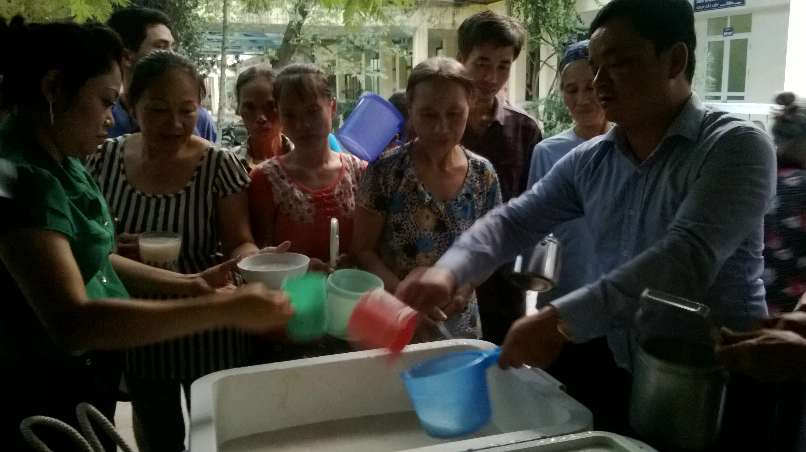 Những bát cháo đặc biệt ở bệnh viện K