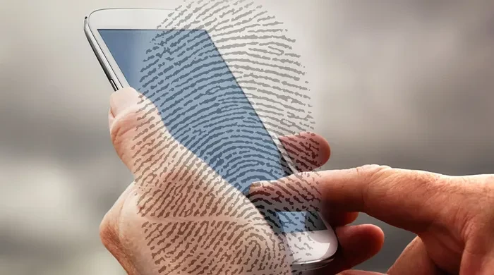 Mở khóa vân tay, khuôn mặt có thực sự an toàn