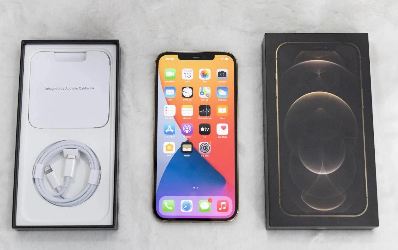 Apple bỏ củ sạc, ngành phụ kiện “hốt bạc” tỷ USD