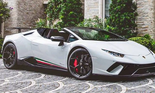 Lamborghini Huracan Performante chốt giá 16 tỷ tại Hồng Kông