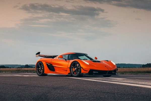 Koenigsegg Jesko gần 70 tỷ đồng - siêu xe nhanh nhất hành tinh