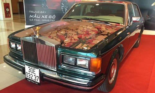 Ngắm xế cổ Rolls-Royce đẹp từng “mi-li-mét” tại Hà Nội 