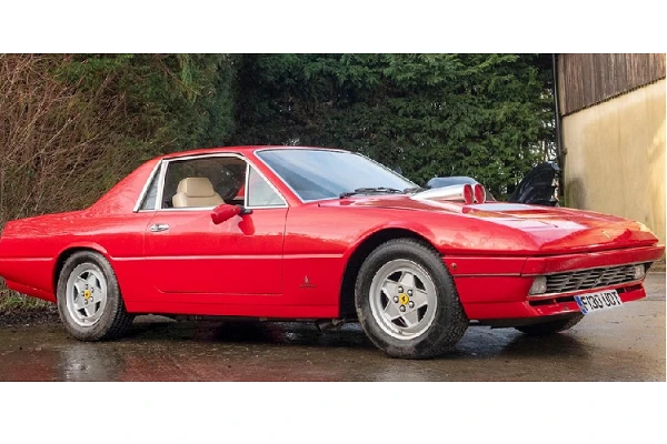 "Siêu bán tải" Ferrari 412 độc nhất thế giới chỉ 600 triệu đồng