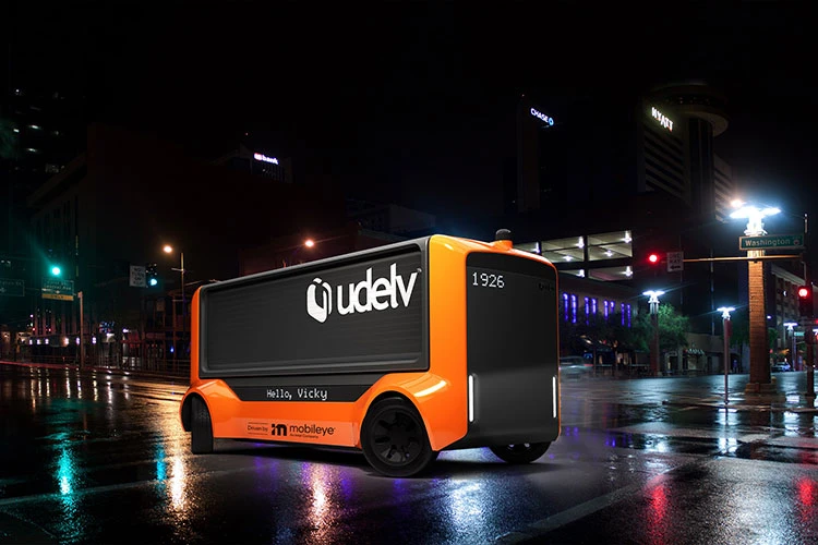 Udelv Transporter - xe giao hàng tự lái có thể chở đến 900 kg