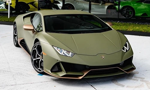 "Soi" siêu xe Lamborghini Huracan EVO màu độc sắp về Việt Nam