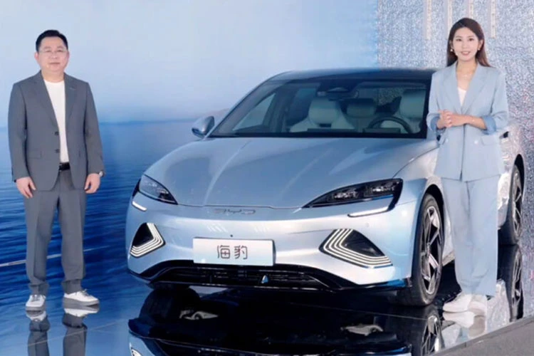 BYD Seal chạy điện “đắt như tôm tươi” ở Trung Quốc, đe dọa Tesla