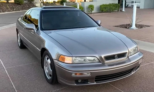 Acura Legend LS 1994 "chạy" 921.751km vẫn nguyên ly hợp gốc