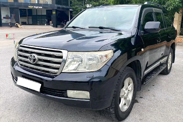 Toyoya Land Cruiser máy dầu 2007 "thét giá" 1,83 tỷ ở Hà Nội