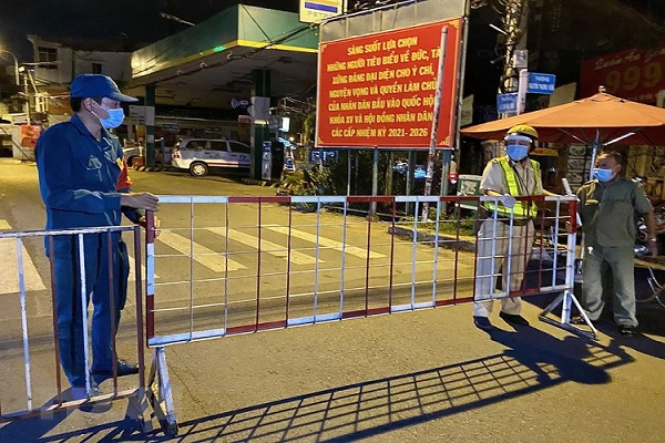 Hình ảnh Thành phố Hồ Chí Minh khi bắt đầu thực hiện giãn cách xã hội
