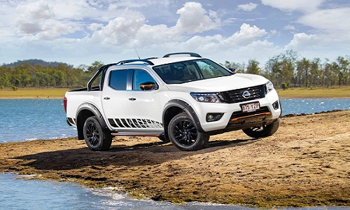"Soi" bán tải N-Trek hàng đầu mới của Nissan Navara 2020