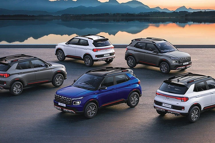 Hyundai Venue N Line 2022 từ 359 triệu đồng, "đối thủ" Kia Sonet X-Line