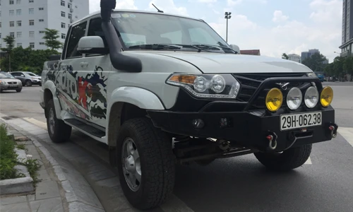 Bán tải giá rẻ UAZ Nga độ 60 triệu đồng tại Hà Nội