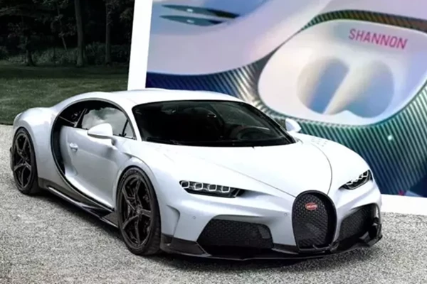 Bugatti Chiron gần 80 tỷ đồng đầu tiên đã có khay đựng cốc