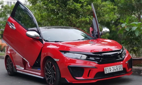 “Soi” dàn xe hạng C độ khủng nhất năm 2018 tại Việt Nam