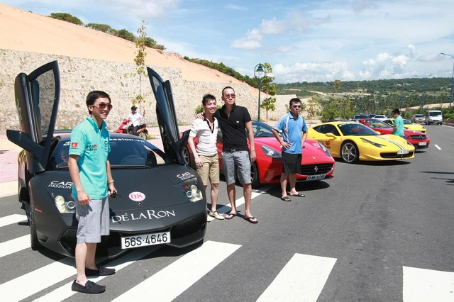 Cường Đô la lôi dàn siêu xe trăm tỷ khởi động Car Passion