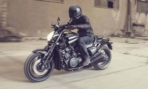 “Ma tốc độ” Yamaha V-Max phiên bản kỷ niệm 60 năm