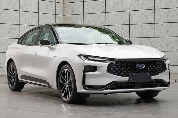 Chi tiết Ford Mondeo 2022 vừa ra mắt, "sát nách" Việt Nam