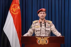 Lực lượng Houthi phóng tên lửa, UAV vào Ả Rập Xê Út