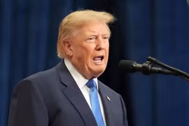 Tòa án Tối cao Mỹ cho phép ông Trump xây tiếp phòng khiêu vũ