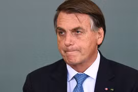 Vì sao cảnh sát khám nhà cựu Tổng thống Brazil Bolsonaro?