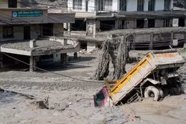 Thông tin mới trong thảm họa lũ quét ở biên giới Nepal - Trung Quốc