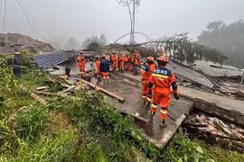 16 người thiệt mạng trong vụ lở đất ở Trung Quốc