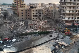 [GALLERY] Bệnh viện ở Lebanon hư hại nặng sau đòn không kích của Israel