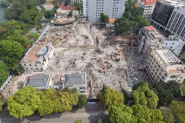 Cận cảnh khách sạn, trụ sở sắp phá dỡ để làm quảng trường bên hồ Hoàn Kiếm