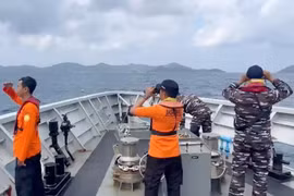 Indonesia: 24 người mất tích trong vụ chìm tàu chở khách