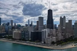 Loạt vụ xả súng tại Chicago, hơn 40 người thương vong 