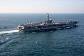 Tàu sân bay USS George Washington của Mỹ tới Trung Đông