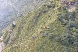 Nepal khẩn trương thực hiện công tác cứu hộ sau trận lũ quét mới