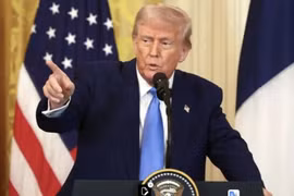 Tổng thống Trump dọa áp lệnh trừng phạt mới đối với Nga