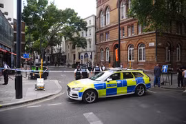 Bắt giữ nữ nghi phạm đâm 4 người ở thủ đô London