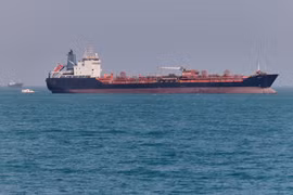 Mỹ tuyên bố bắn hạ 4 máy bay không người lái của Iran