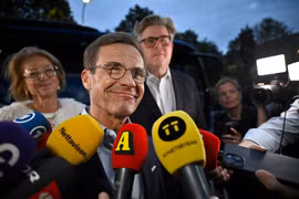 Thủ tướng Thụy Điển Ulf Kristersson từ chức