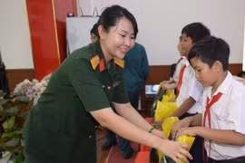 Người lính ươm mầm tri thức ở những ngôi trường biên giới