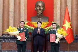 Chủ tịch nước chủ trì lễ trao quyết định thăng quân hàm Thượng tướng