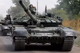 Chiến sự Ukraine ngày càng nóng, Sư đoàn xe tăng số 90 của Nga đang ở đâu?