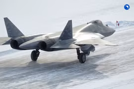 Tiêm kích Su-57 mới được bàn giao cho Lực lượng Hàng không Vũ trụ Nga